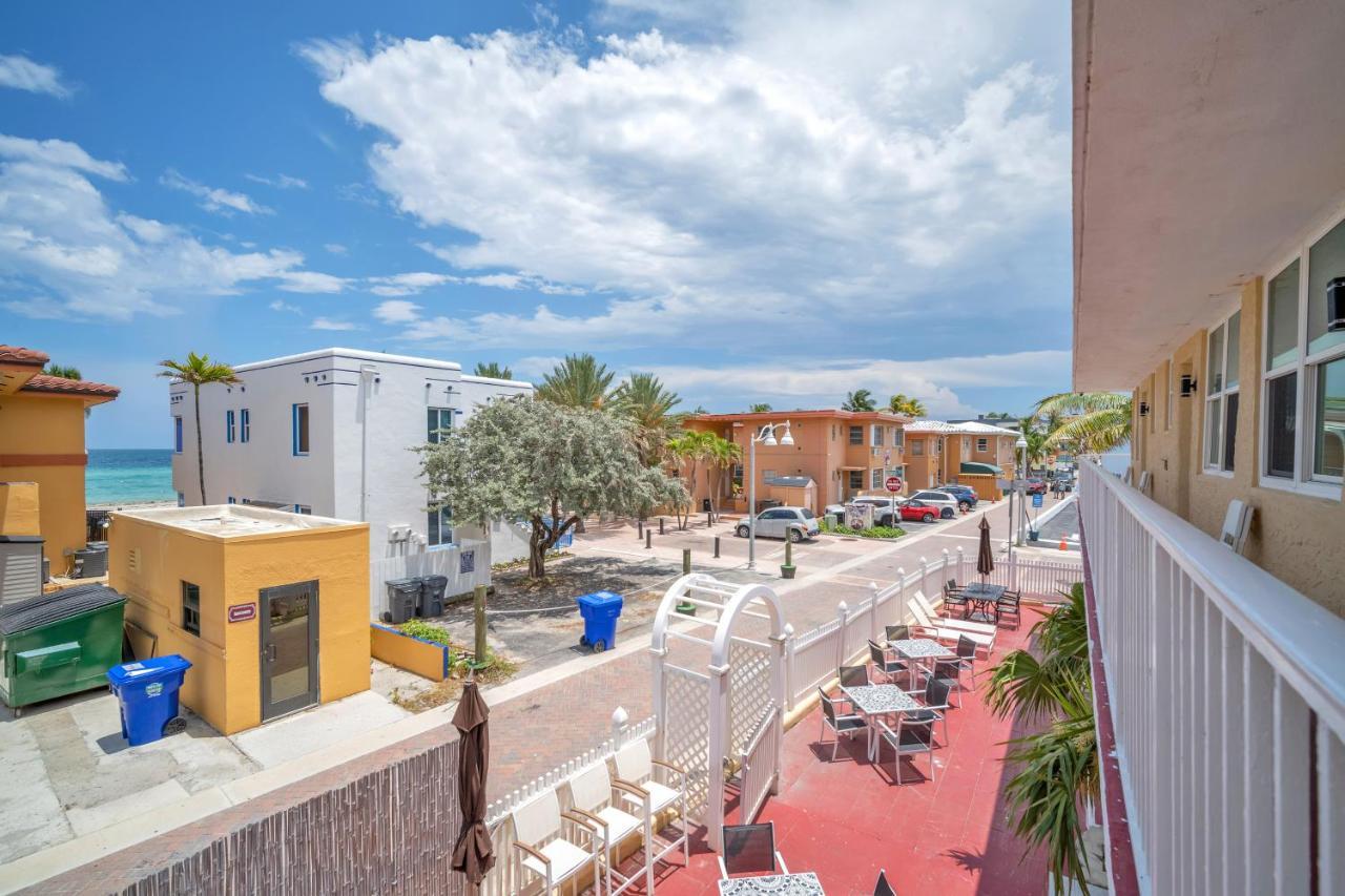 Laguna Blu Beach Hollywood Exterior photo